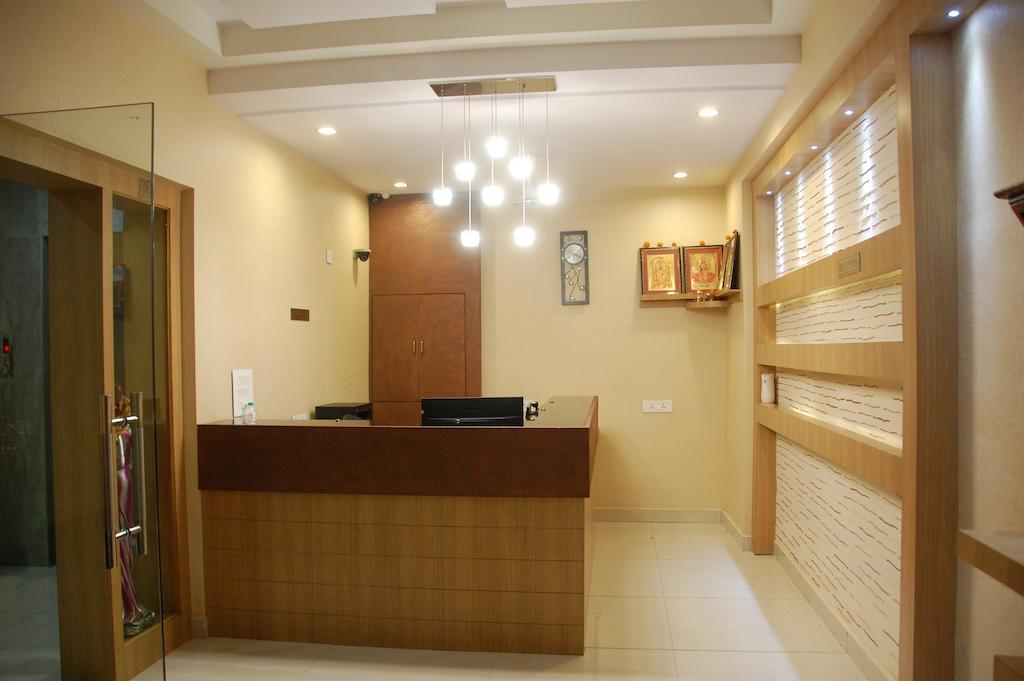 Hotel Athidi Grand Visakhapatnam Rum bild